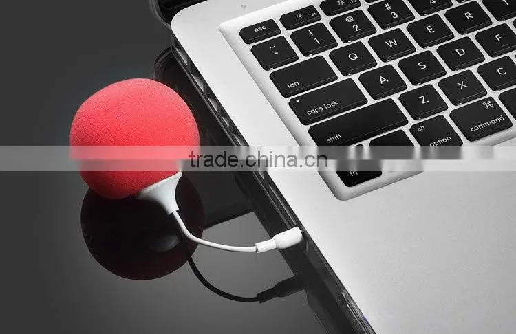 New Arrival Portable On-The-Go Cute Sponge Speaker for phones/tablets/computers/players (USB charging cable enclosed)