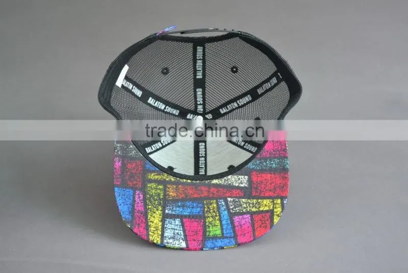 BSCI Aduit Custom 6-panel snapback cap with embroidery