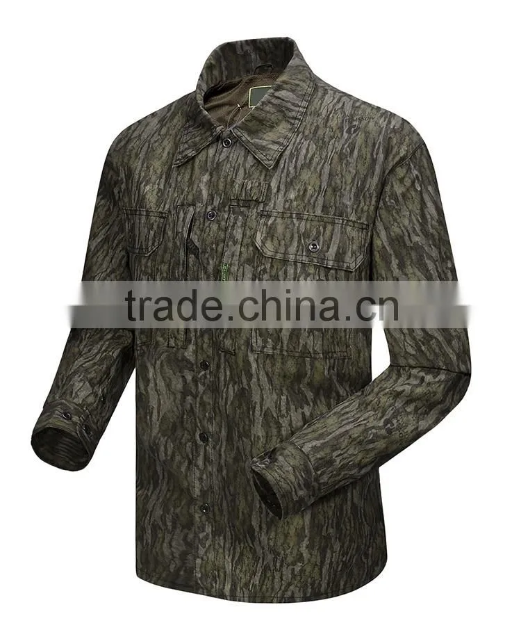 Wholesale outdoor functional windbreaker men camo hunting clothing