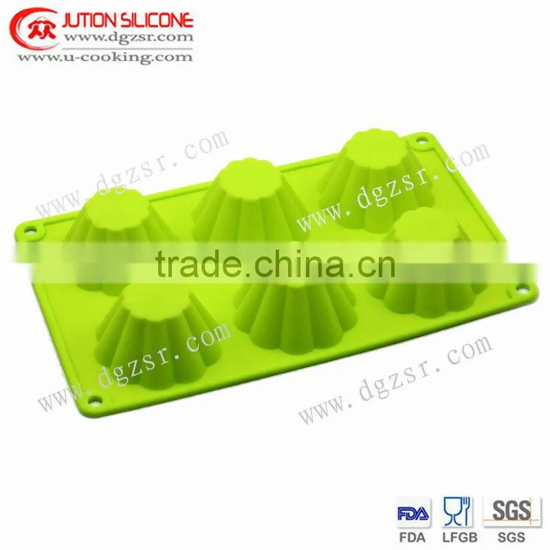 2013 nice design pliable silicone pumpkin cake mold