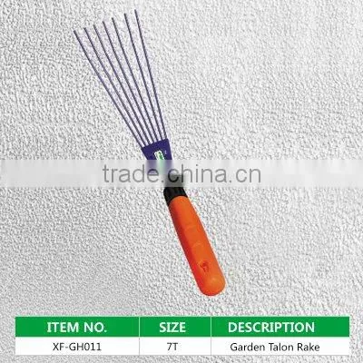 2015 factory sale carbon steel straw fork/farming form with wood short handle garden fork