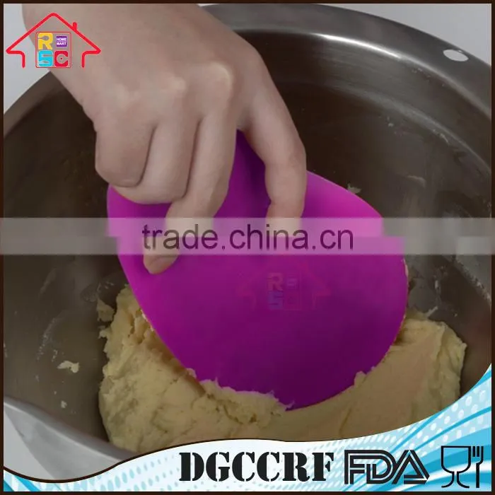 Hot Sell Non-Stick Silicone Scraper/Bowl Scraper/Silicone Spatula Kitchen Baking Tool