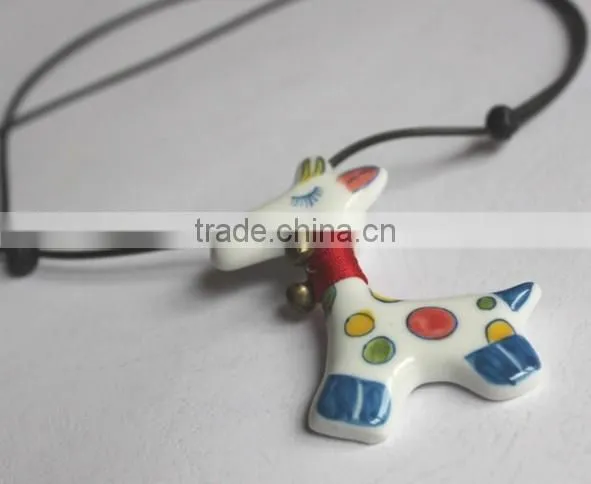 Ceramic Pendant Vintage Necklace Yiwu Sweater Pendants,Porcelain Giraffe Gift Hang Decoration Accessory