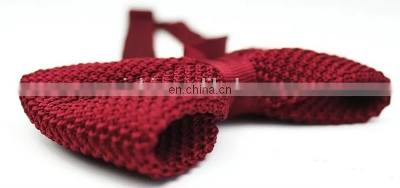 plain color knitted bowtie