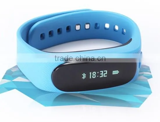 QT-ZH05 smart watch waterproof pedometer listen music bluetooth headset