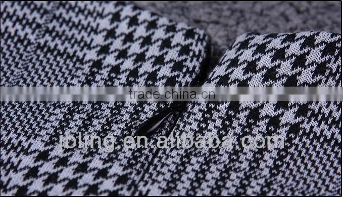 lady's slim sleeveless wear