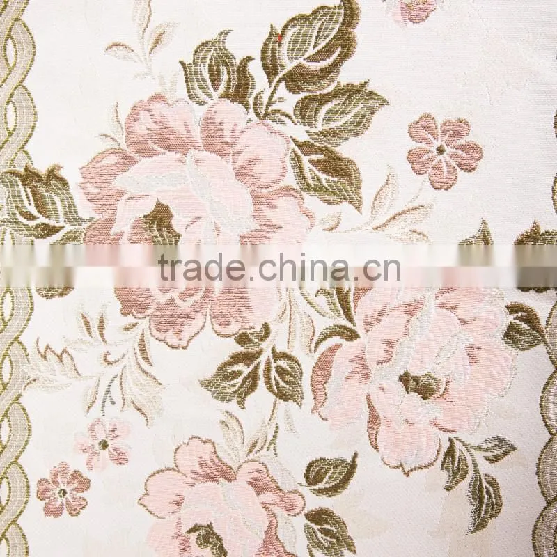 PLUS Big flower embroidery table runner