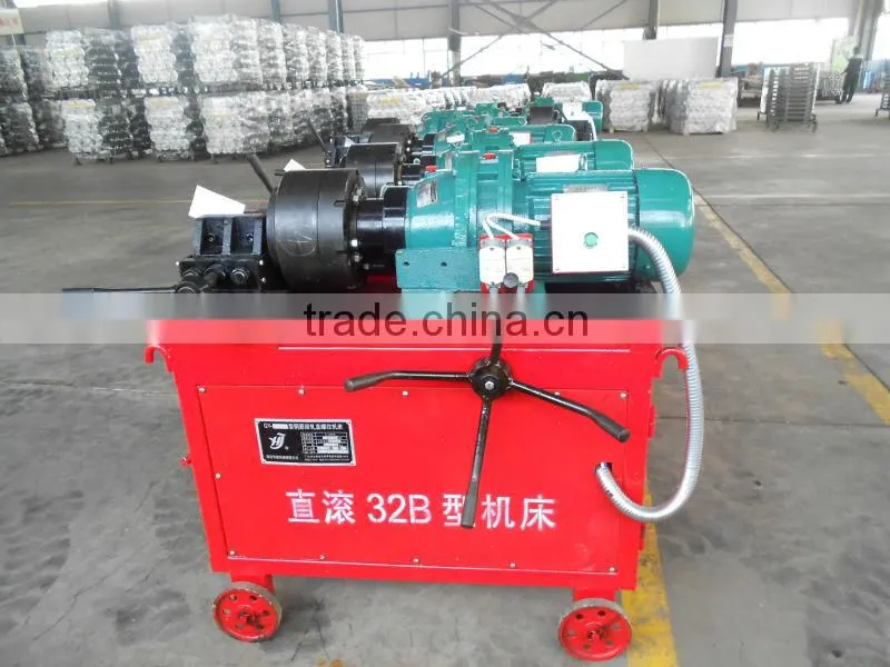 Rebar automatic pipe threading machine