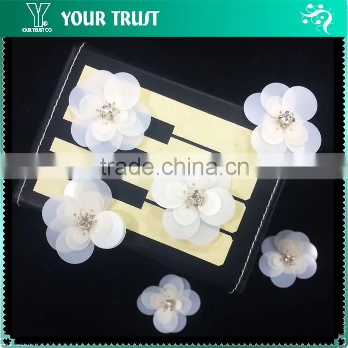 Handmade White Pearl Shell Sequin Decorative For Dresses Gift Crafts