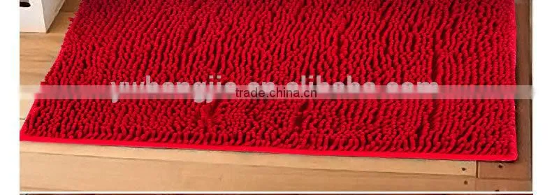 Chenille bath mat