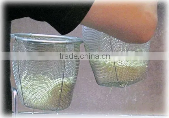 Ramen Noodle Mesh Colander Bottom Flat