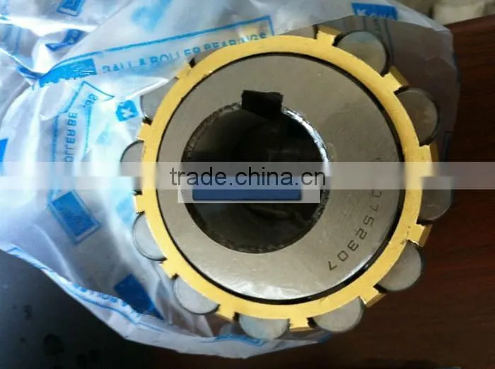 YNR Eccentric Bearing 250752305HA 25X68.2X42