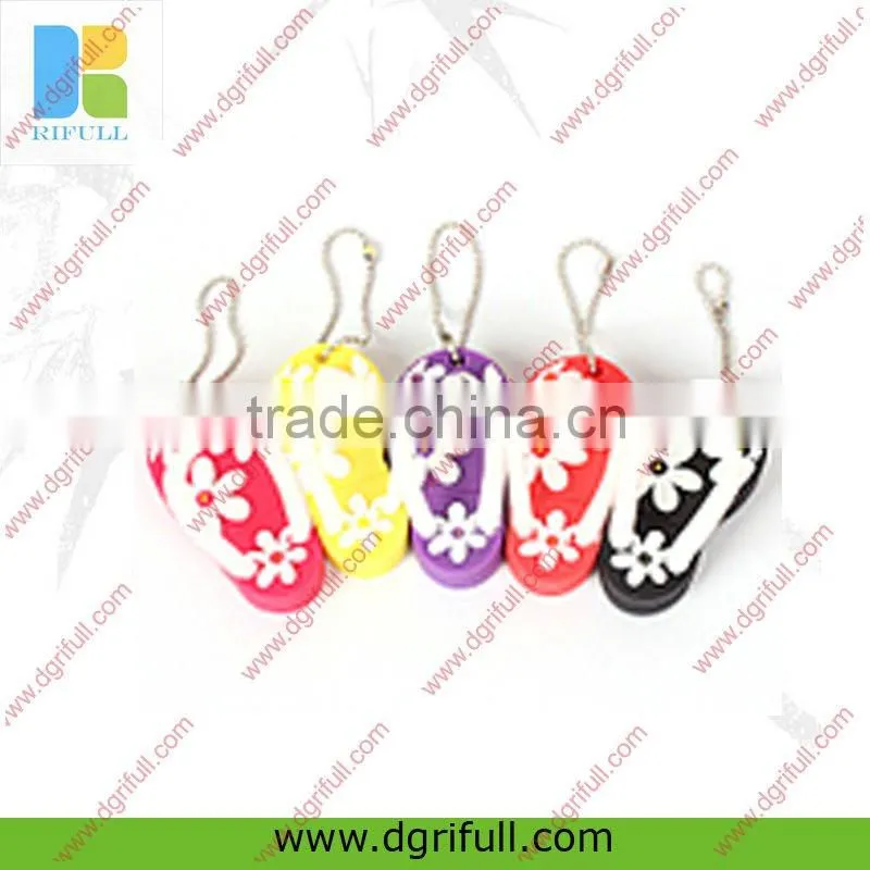 promotional gift pink heart element silicon keychain
