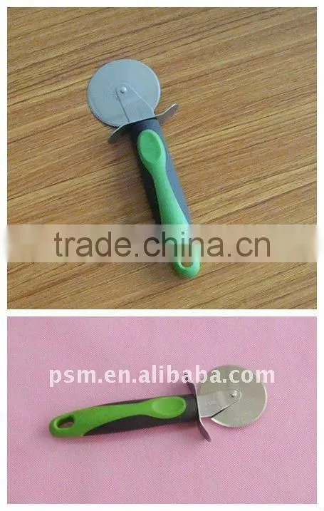 Eco pizza cutter with bioplastic handle
