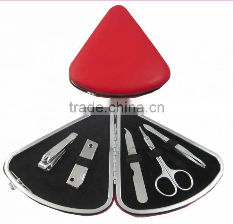 Hot Sale Avon Manicure Set In Triangle Shaped Case
