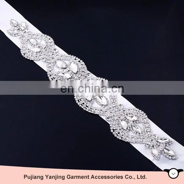 Factory main product !Latest Popular hot sale t shirt crystal beaded rhinestone applique wholesale price