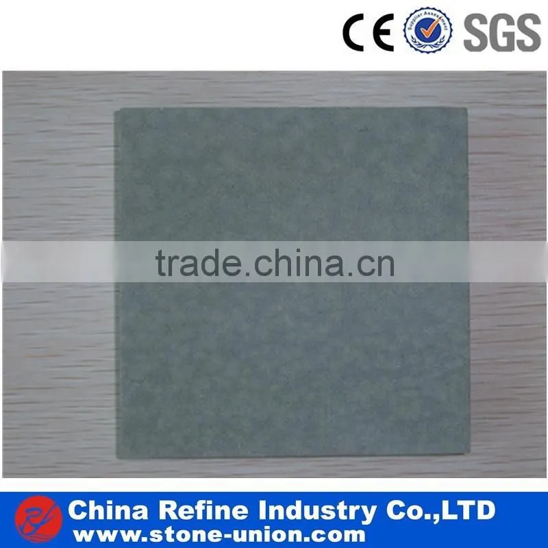Multicolor sandstone tiles
