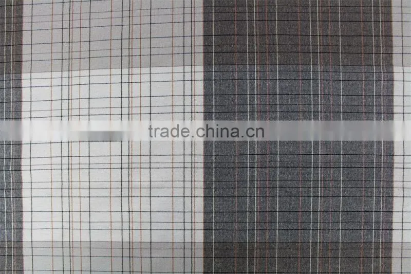 100% Polyester home use fashion check cheap table cloth