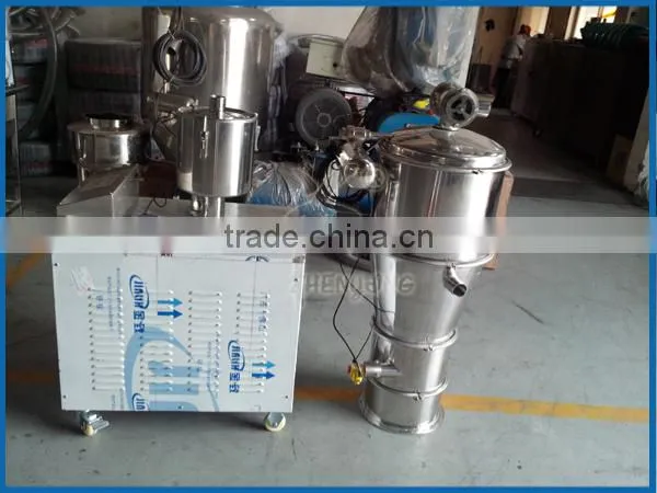 Vacuum conveyor/feeder for fine powder
