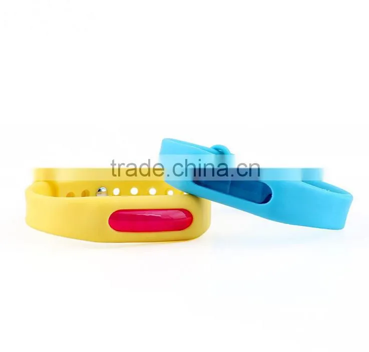 The adjustable mosquito repellent bracelet, anti-mosquito insect-resistant TPR harmless plant capsules bracelet
