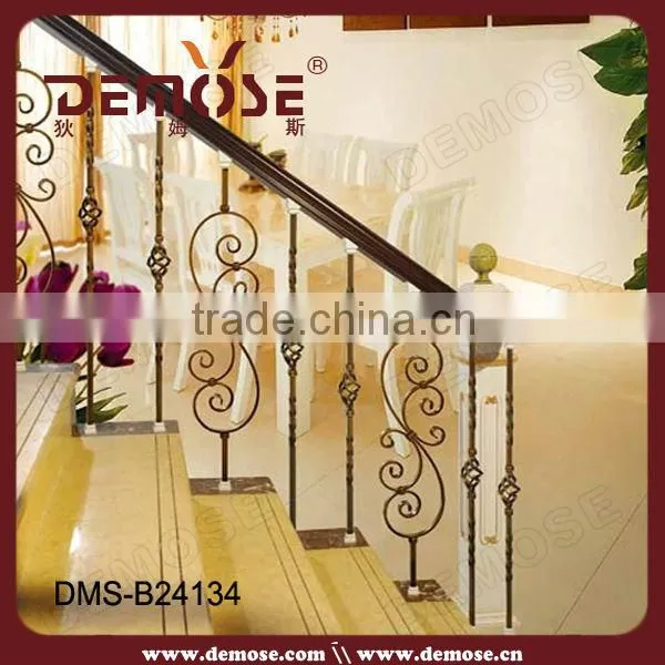 pictures of balcony railings for wrought iron windows