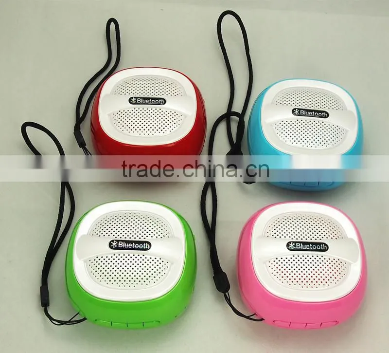 Wireless Battery Capacity 600 mAh Mini Bluetooth Protable Speaker With Hands String