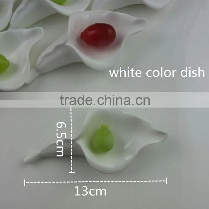 leaf shape ceramic dishes white with gold-rim 4.75" bone china snack dishes