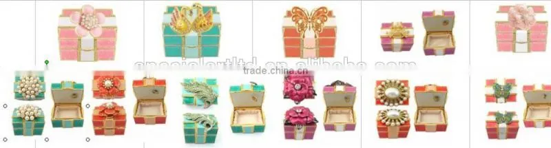 High quality Elegant Musical Box with rhinestones crystals enamel decoration and various colors