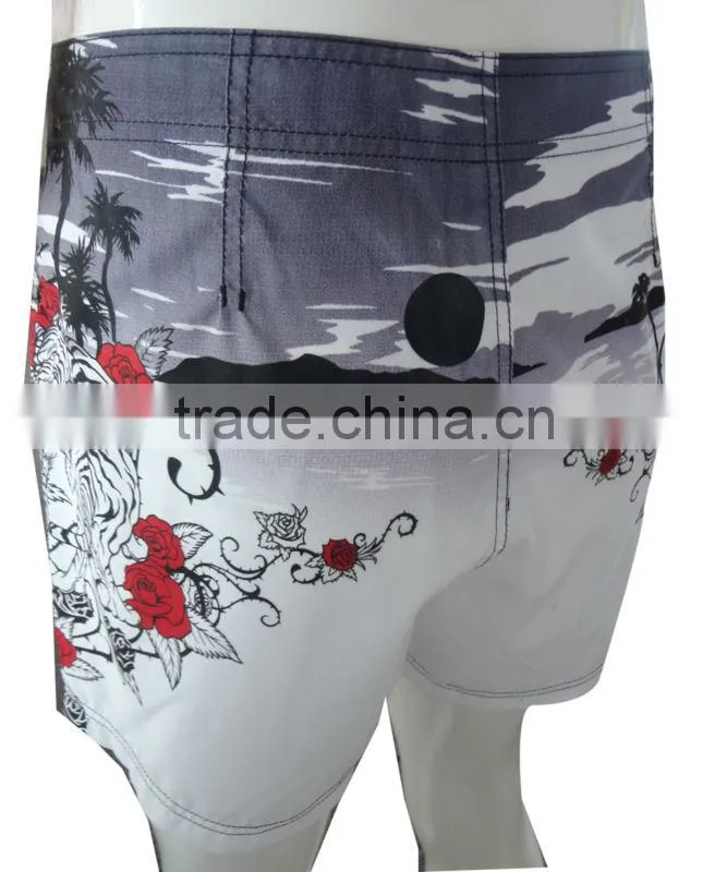 Good quality beach short for men with printing