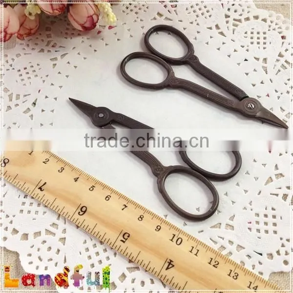 Vintage Sewing Tools Bronze Thread Scissors Fancy Embroidery Scissors