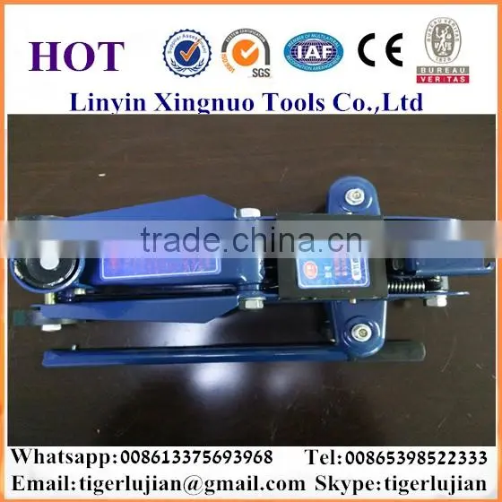2016 arrival hot selling in China famous brand name Xingnuo 2-ton capacity car hydraulic blue color portable car lift jack
