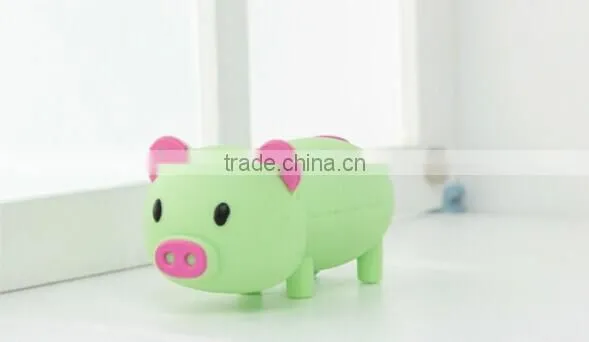 Novelty promotional products cartoon pendrive 2gb