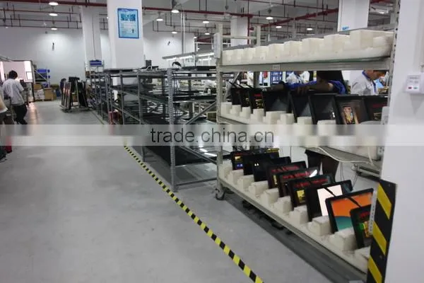 10'', 12'', 15'', 19'' and 22'' Bus LCD Digital Signage Display with 3G 4G Network