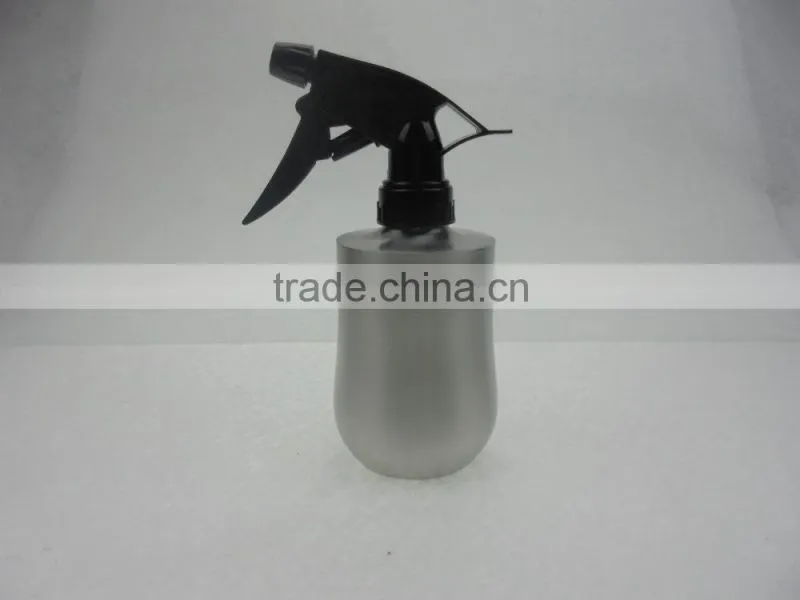 Provide elegant and generous stainless steel spray bottle