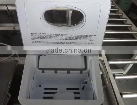 2014 Easy operate & carry ice maker with water cooler (TY-150Y)