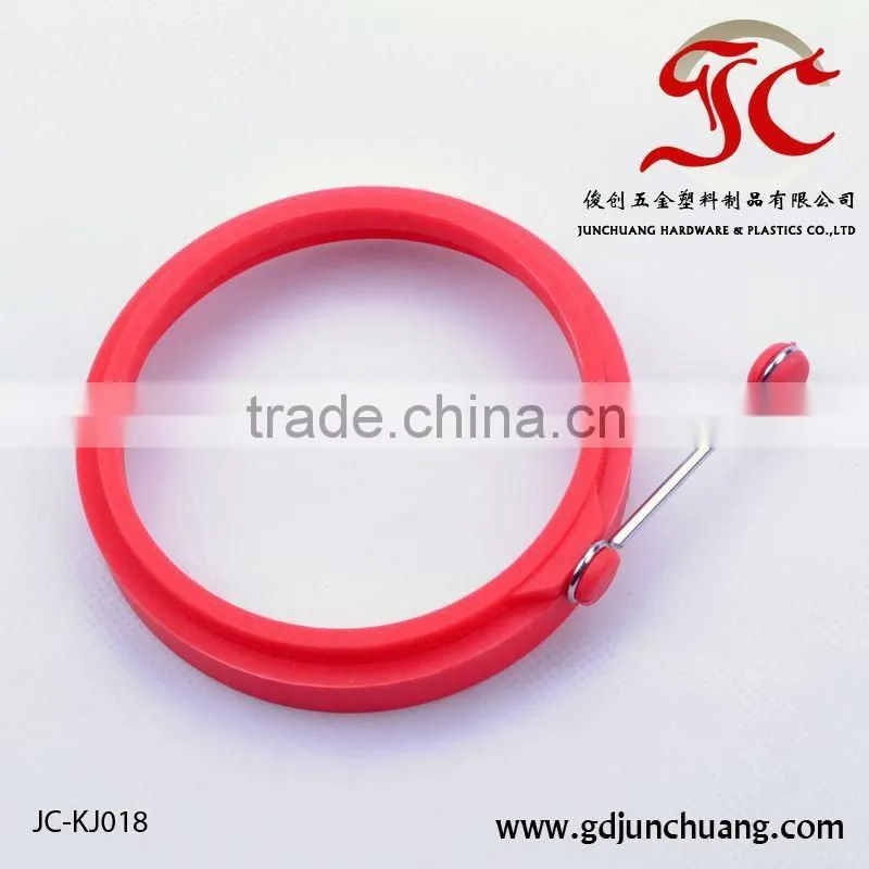 Green soft silicone heart shape pancake egg ring