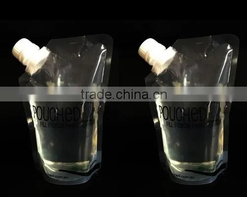 factory supply soybean milk /fresh milk with standing pouch with cap filling machine