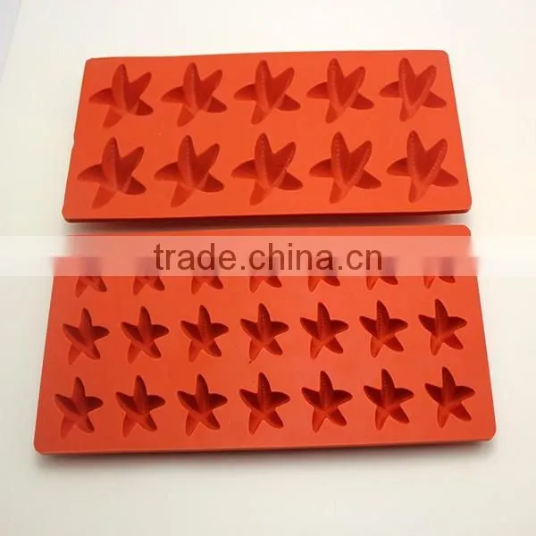 2016 Dongguan custom silicone ice cube tray