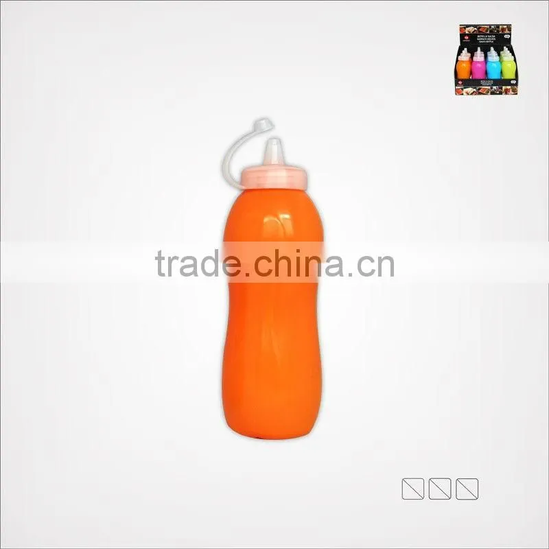 Plastic sauce bottle