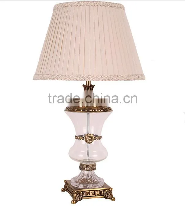 Vase design crystal body metal bottom table lamp with lampshade