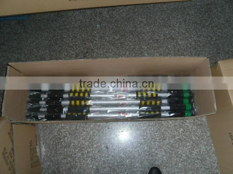 Telescopic water flow car brush