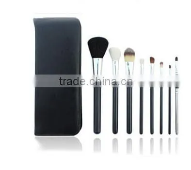 8pcs wood handle makeup brush kit with makeup brush bag