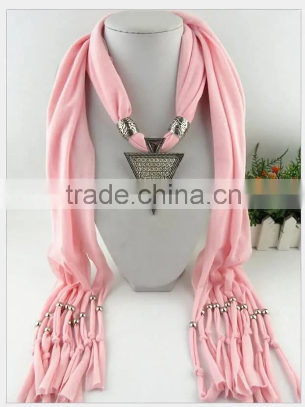 2015 Lovely new arrival hot selling ladies' scarf brand big cotton lady scarf Full diamond triangle alloy pendant jewelry scarf