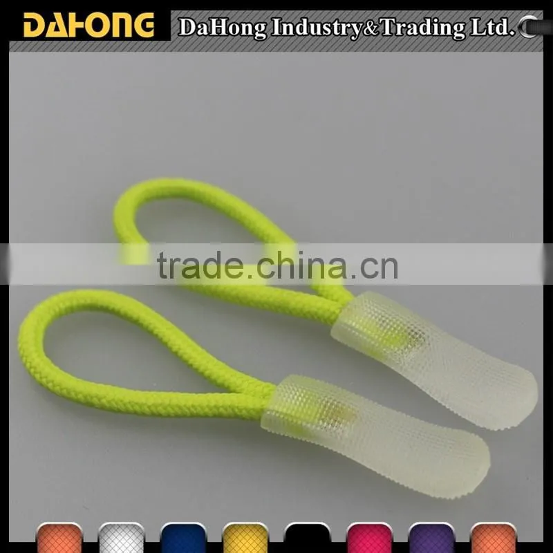 Eco-friendly Anti-Wrinkle zipper puller manufacturer