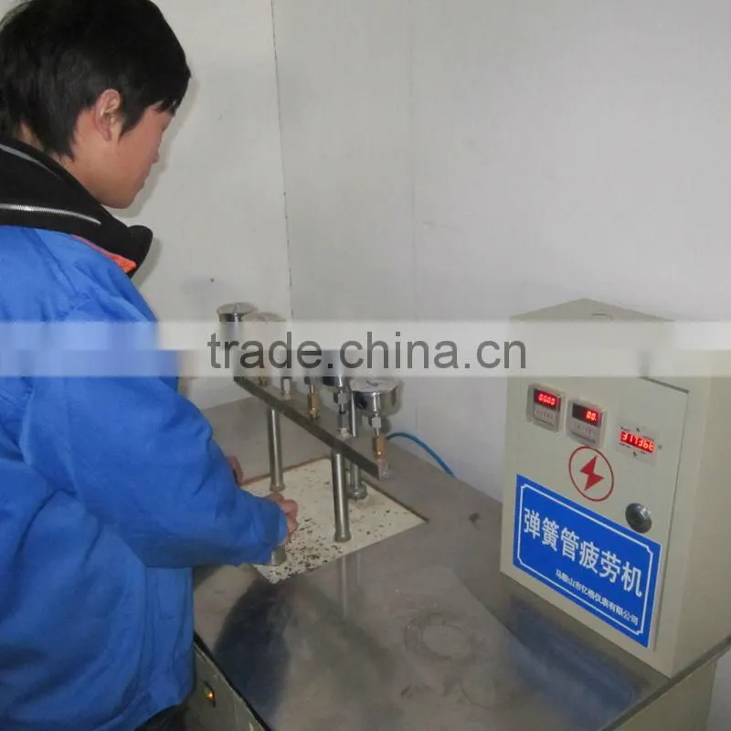 Black steel case water manometer