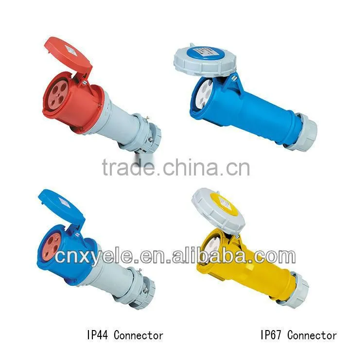New CEE industrial plug and socket