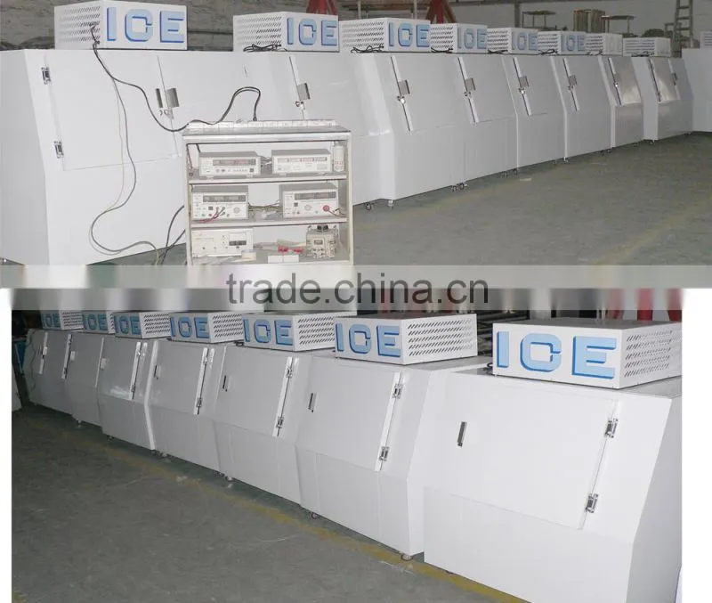 Ice merchandiser of 100 bags ice capacity