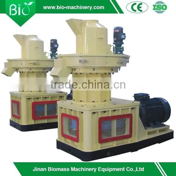 Palm wood pellet mill