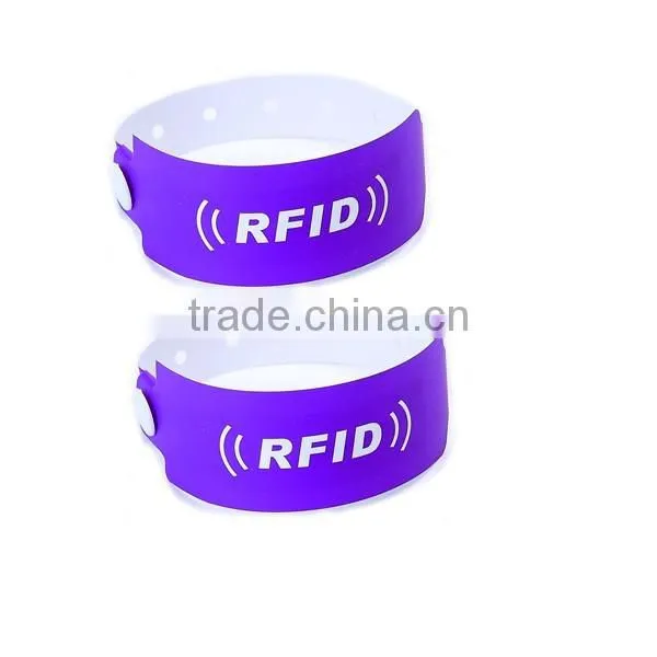 Supply Disposable One Off RFID Paper Wristband Bracelet With NFC Chip For Festival Activities