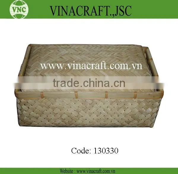 Small bamboo box for gift packing